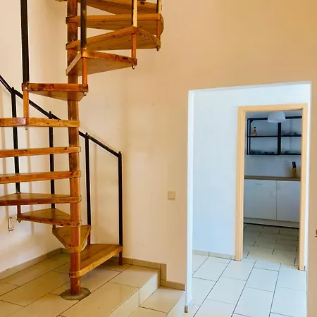 Komplettes Monteur Haus Tatil Evi