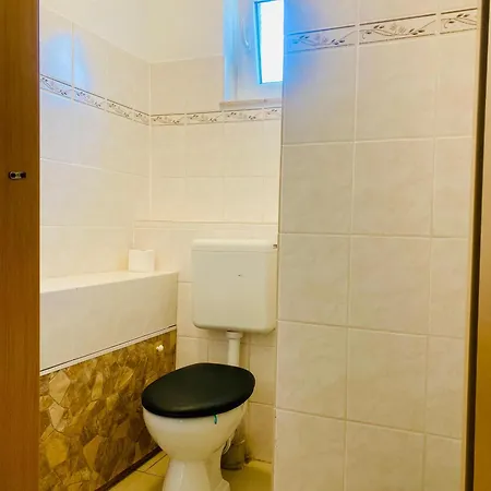 Komplettes Monteur Haus *