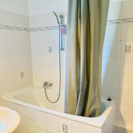 Tatil Evi Komplettes Monteur Haus